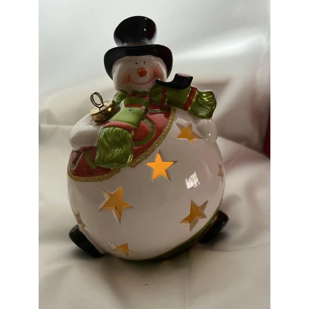 VTG. 2 Way Lightup Snowman Figurine with Flameless Candle (Take 2 AA‎ Batteries)